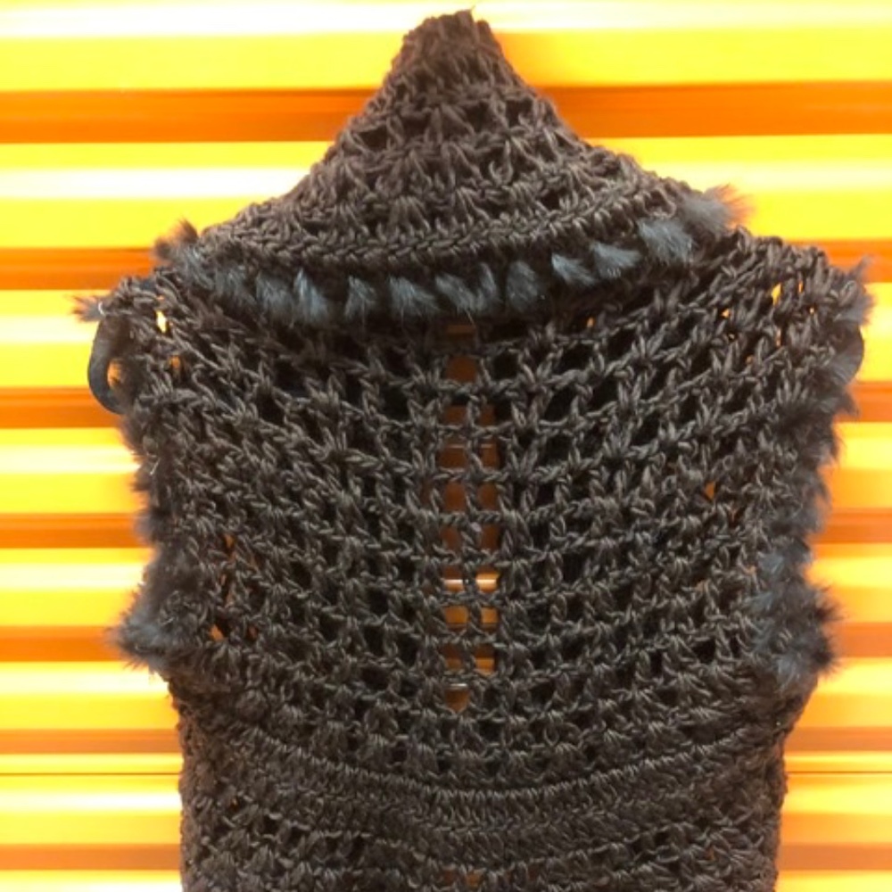 Knitted Wool/Real Rabbit Fur Vest, M, New - Picture 3 of 5